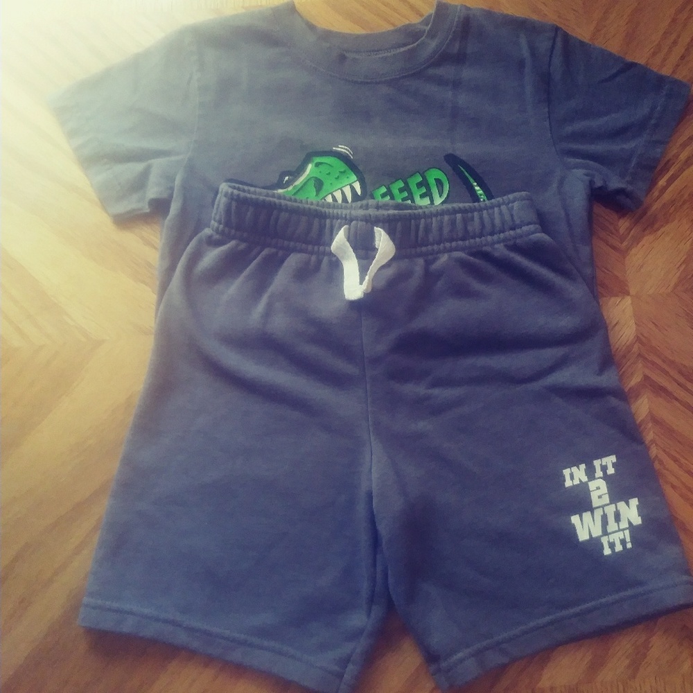 Granimals "In It To Win It" Shorts